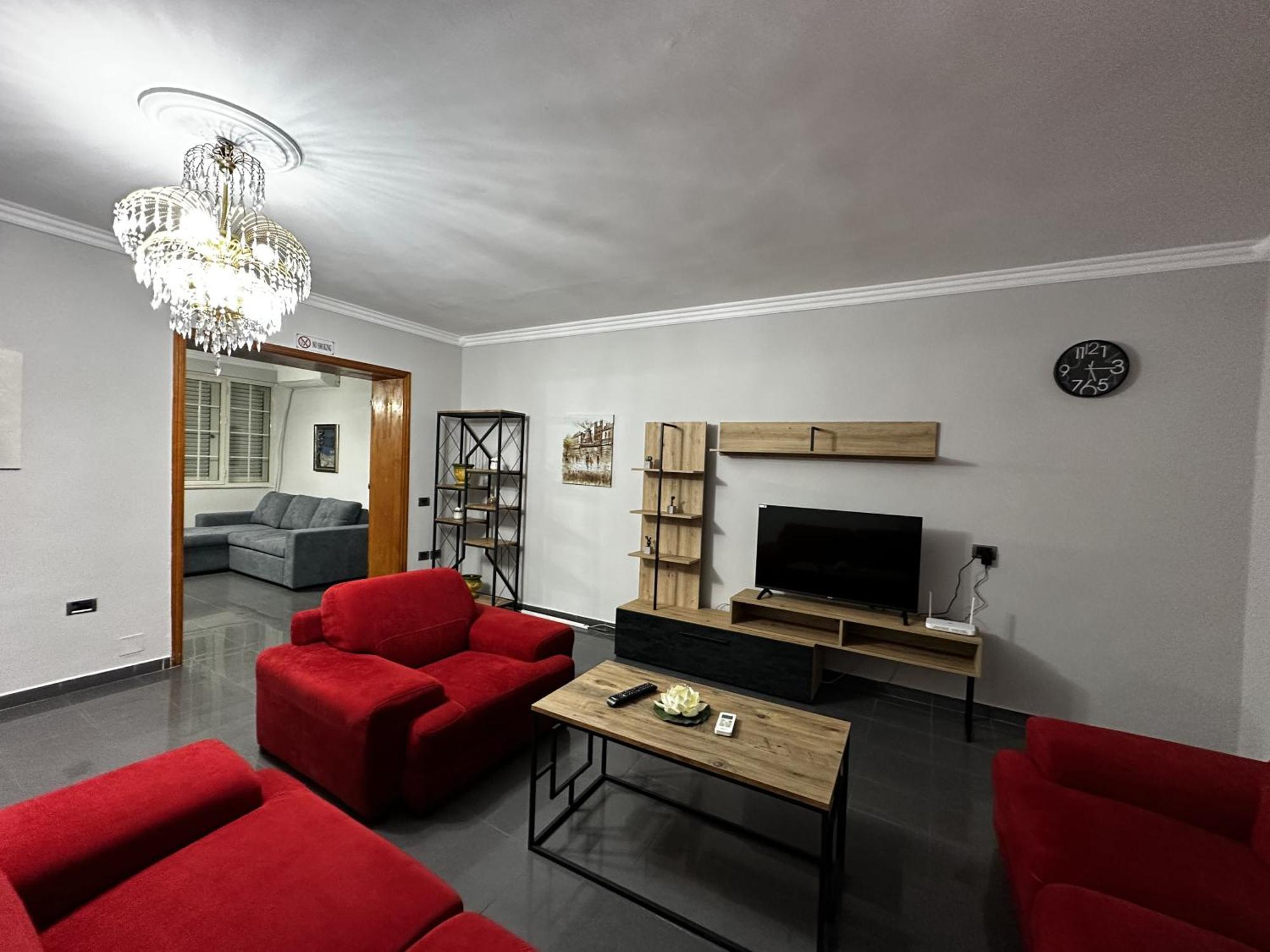 Tirana Treasure: Chic 2Br-Apartment 8Min To Skanderbeg Place Exterior photo